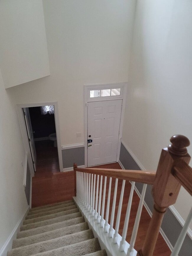 Building Photo - Nice Townhome off Providence Rd/485 South