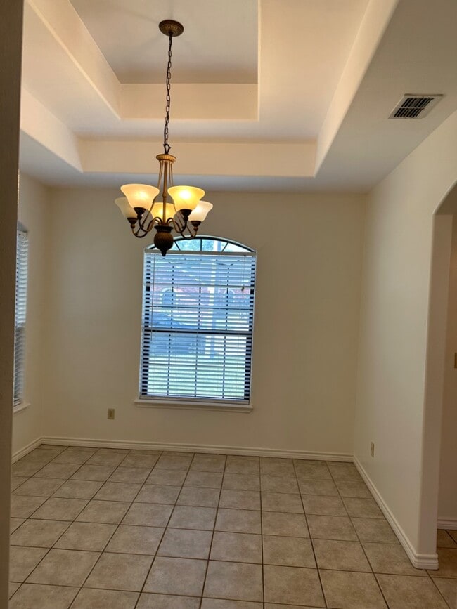 Building Photo - 1837 Tierra Dulce Dr