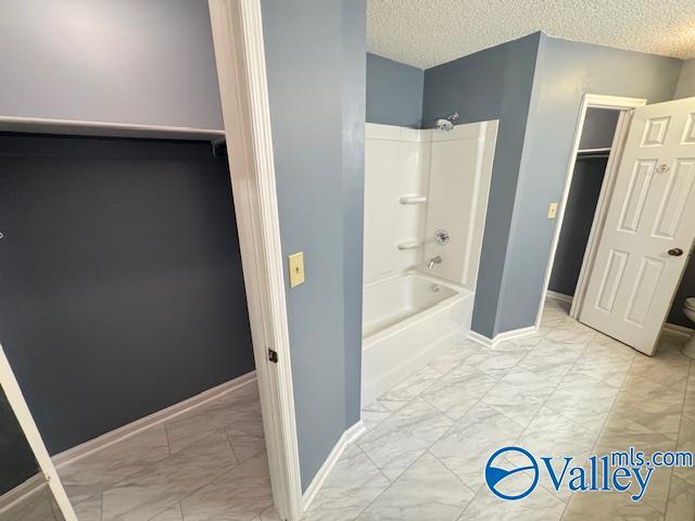 Building Photo - 1006 Wood Cir