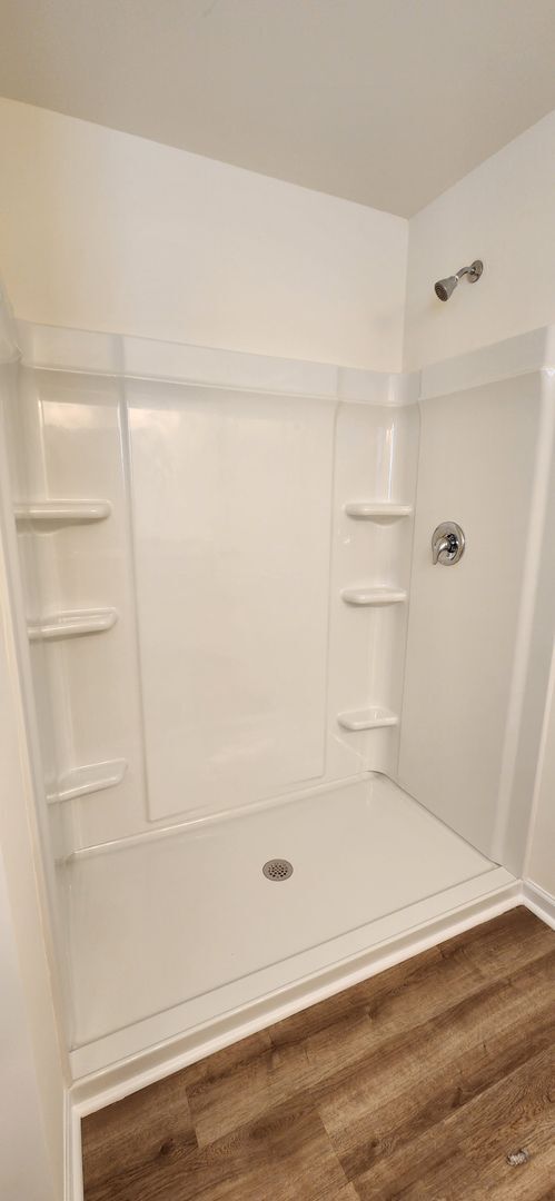 Building Photo - 3BR, 2.5 BA in Hazelwood Subdivision