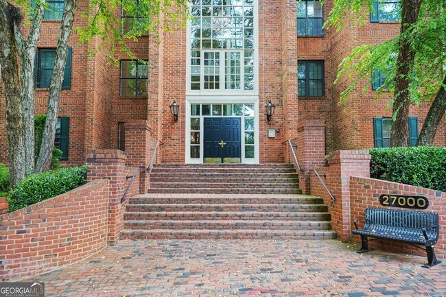 Building Photo - 27404 Plantation Dr NE