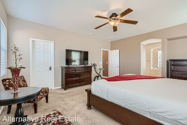 Building Photo - 5 br, 4 bath House - 10016 Sharp Ridge Avenue