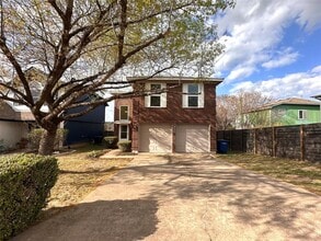 Building Photo - 8604 Piney Creek Bend