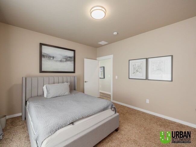 Building Photo - Charming 3-Bedroom Home in North Spokane –...