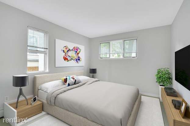 Building Photo - 1 br, 1 bath House - 16 Upland Rd Apt 3