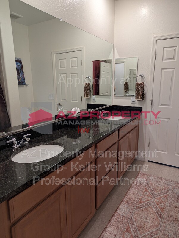 Building Photo - 4225 W Granite Basin Dr