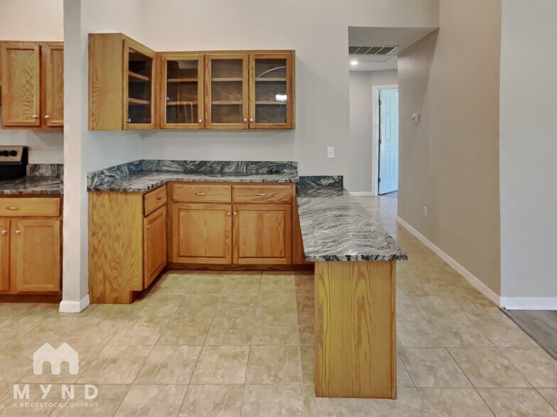 Building Photo - 3240 Grand Pines Dr