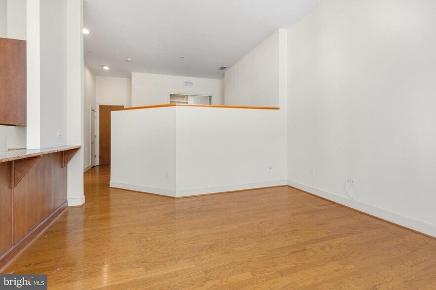 Building Photo - 23 S 23rd St
