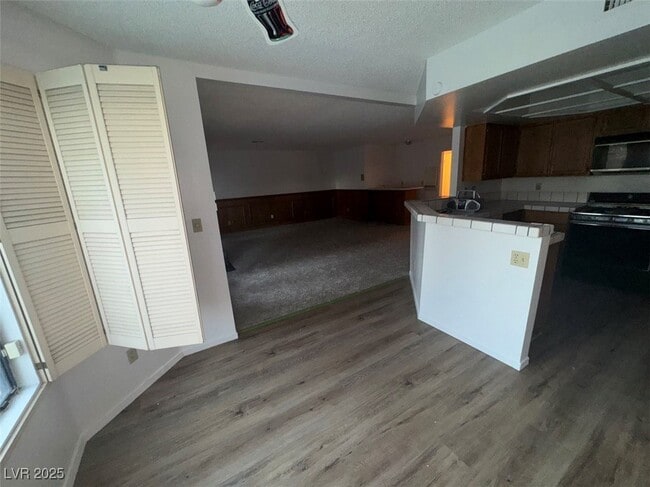 Building Photo - 3128 Harborside Dr