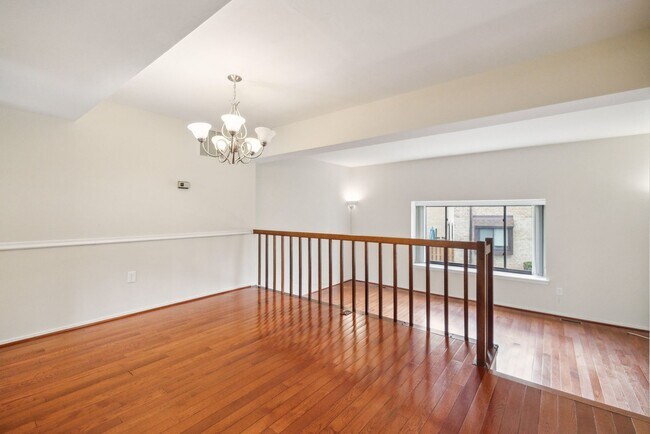 Building Photo - 2832 Jermantown Rd