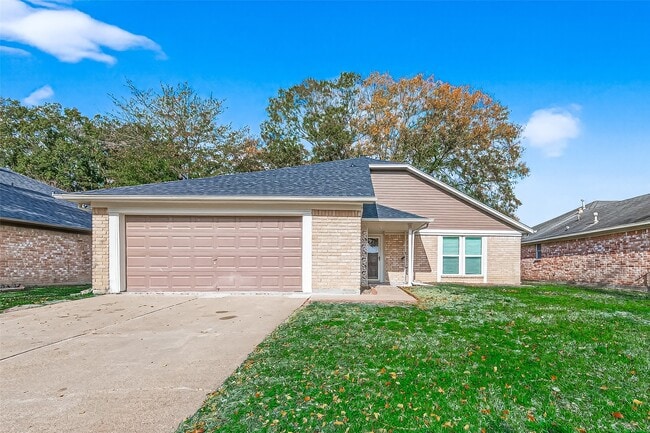 Building Photo - 1010 Valley Ranch Dr