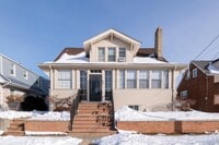 Building Photo - 684 Amboy Ave