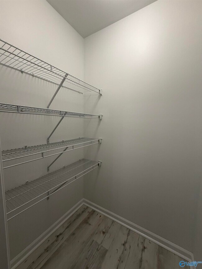 Building Photo - 5 Atherton Cir SW