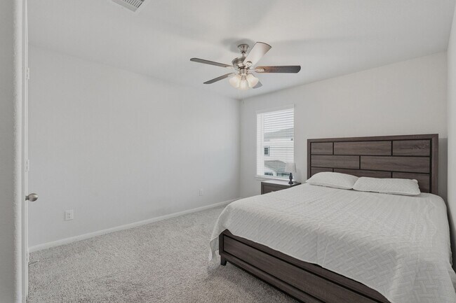 Building Photo - 8320 Bristlecone Pne Wy