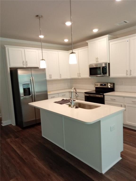 Building Photo - 5505 Rockfern Dr