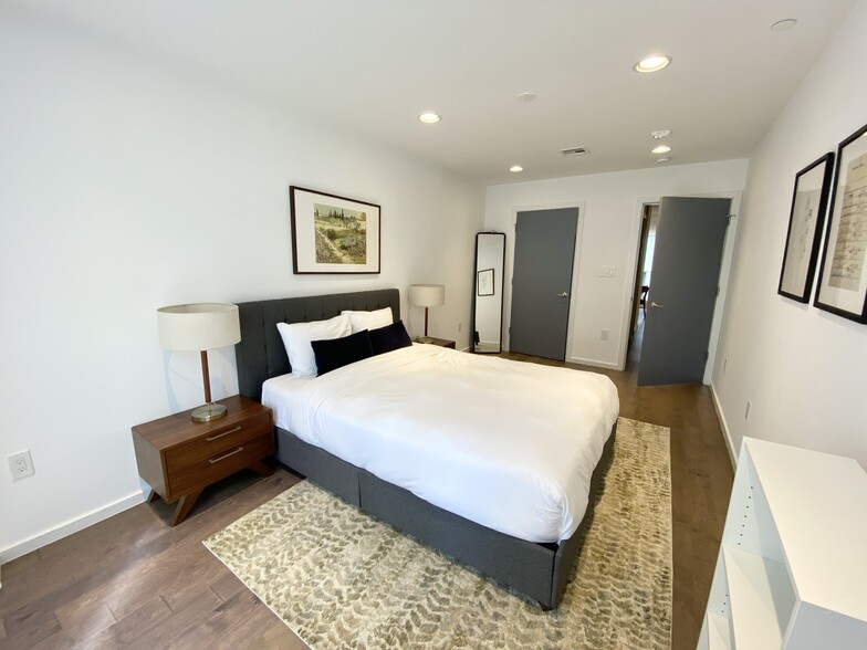 Building Photo - 1436 N 7th St