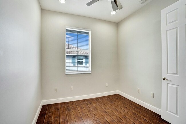 Building Photo - 1252 Piazza Antinori