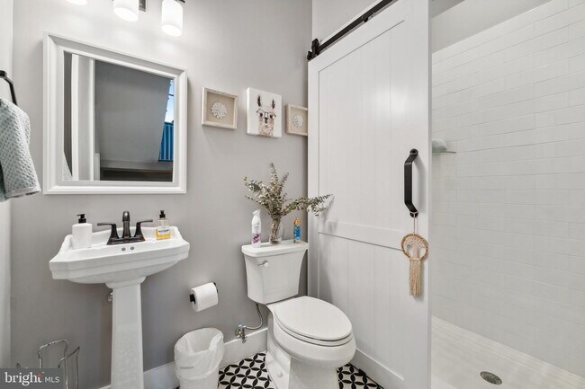 Building Photo - This meticulously cared-for residence, constructed in 2021 by Danforth Homes, presents everything...