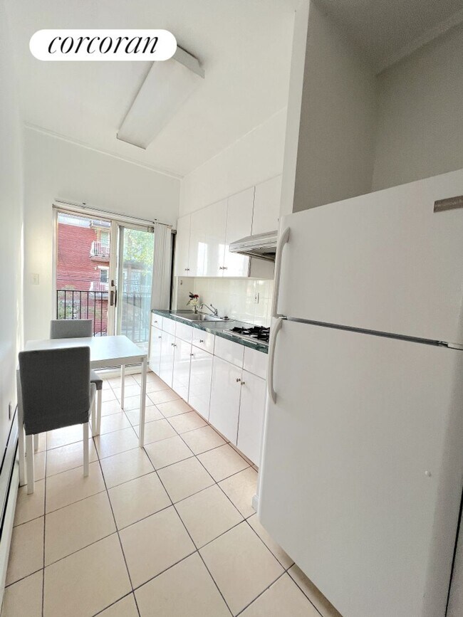 Building Photo - 7824 15th Ave