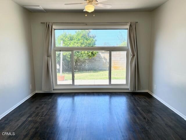 Building Photo - 3158 Trinity Dr