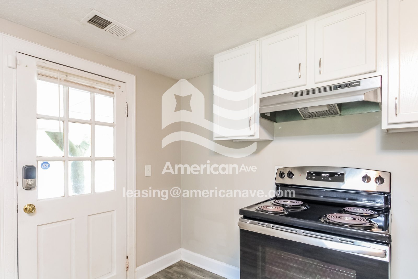 Building Photo - 1541 Beckham St