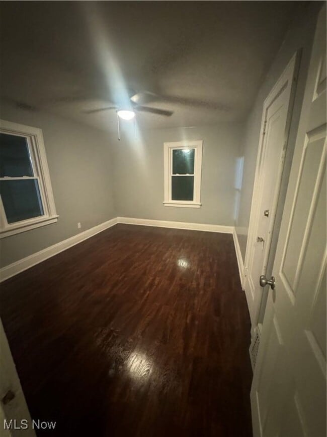 Building Photo - Quiet & Cozy Akron Home with Great Layout and Upgrades