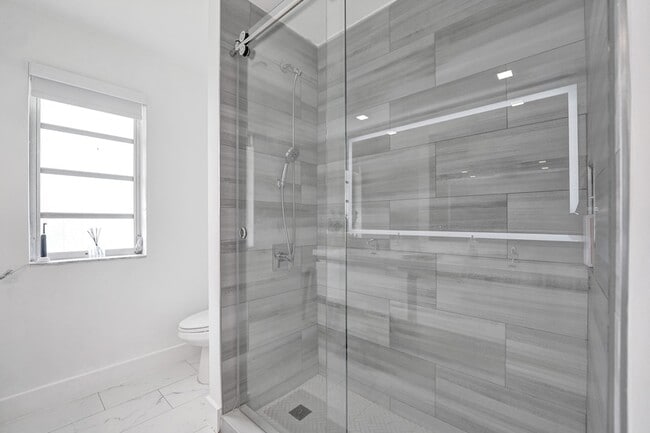 Building Photo - 3630 N 55th Ave