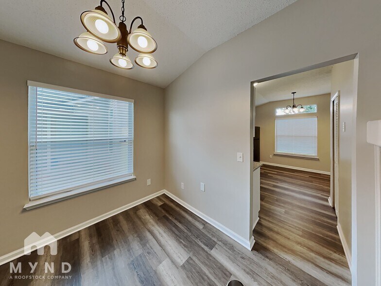 Building Photo - 12382 Silent Brook Trail N