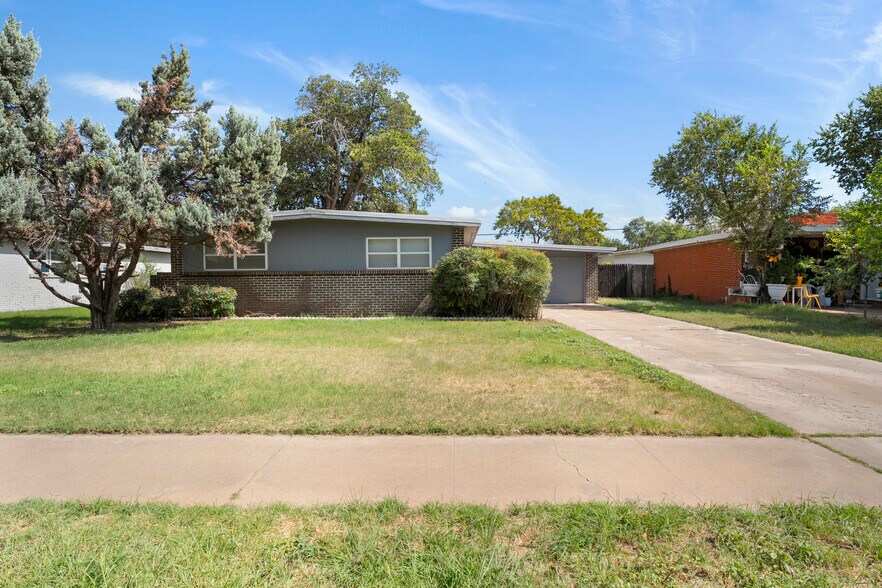 Primary Photo - 2714 64th St