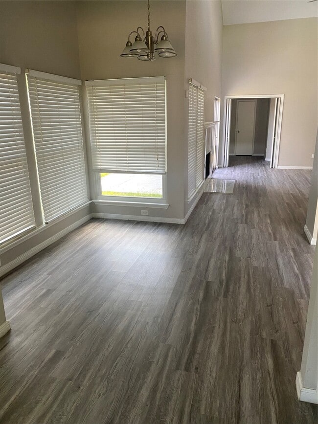 Building Photo - 7519 San Benito Dr