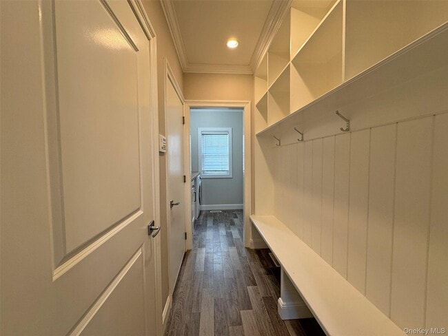 Building Photo - 1019 Grove St