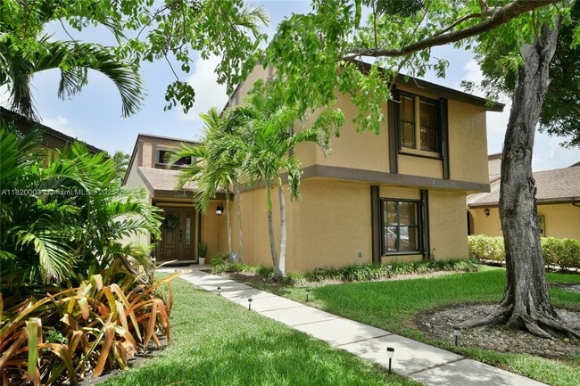 Building Photo - 12978 SW 91st Pl
