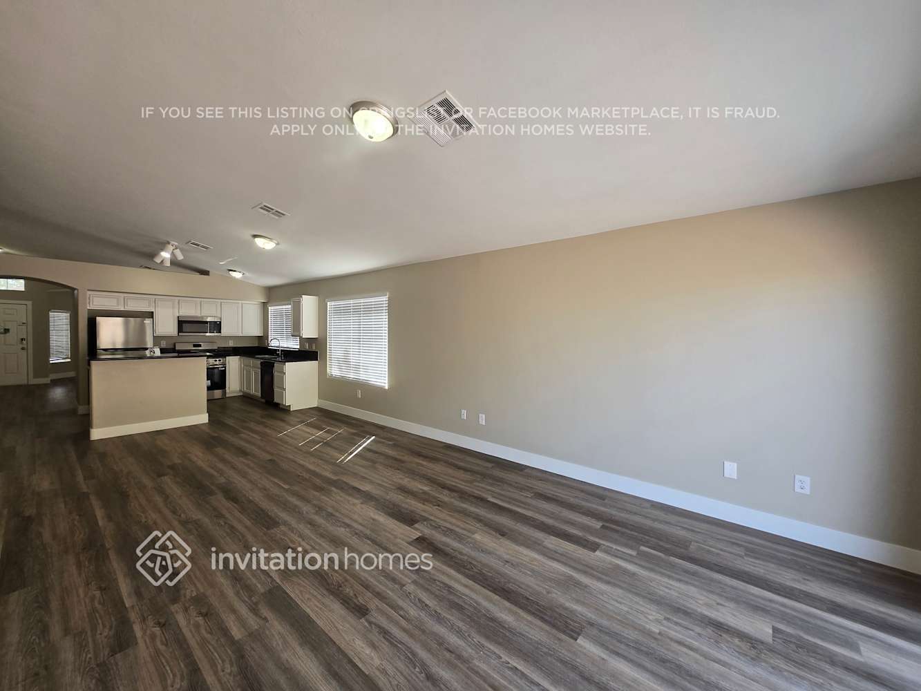 Building Photo - 1718 Watercreek Dr