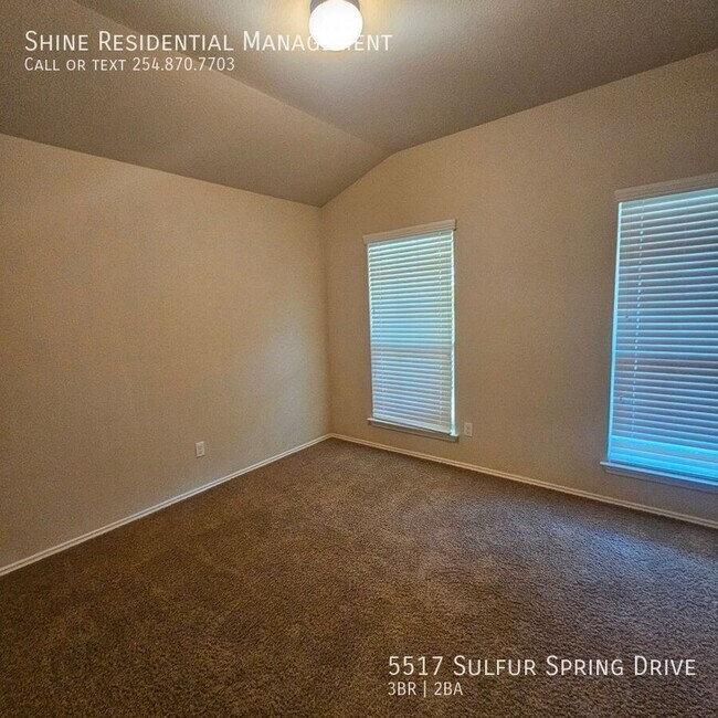Building Photo - 5517 Sulfur Spring Dr