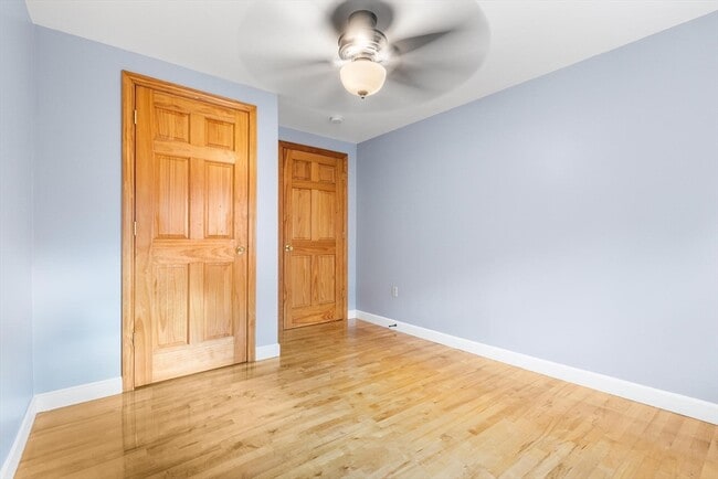 Building Photo - 12 Wilmington Ave