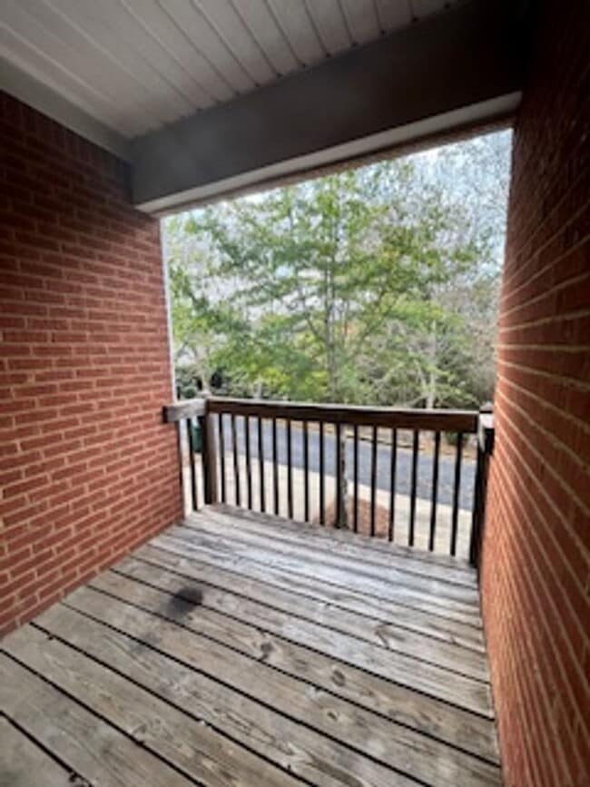 Building Photo - 1257 N Dean Rd