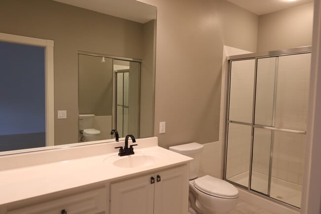 Building Photo - 80 Live Oak Cir