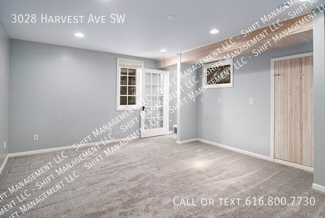 Building Photo - 3028 Harvest Ave SW