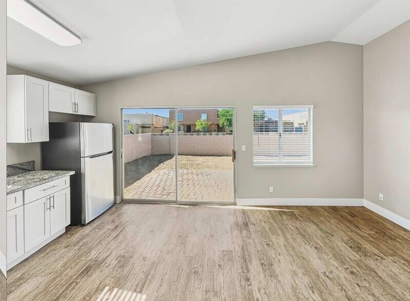 Building Photo - 6357 Greyhawk Ave