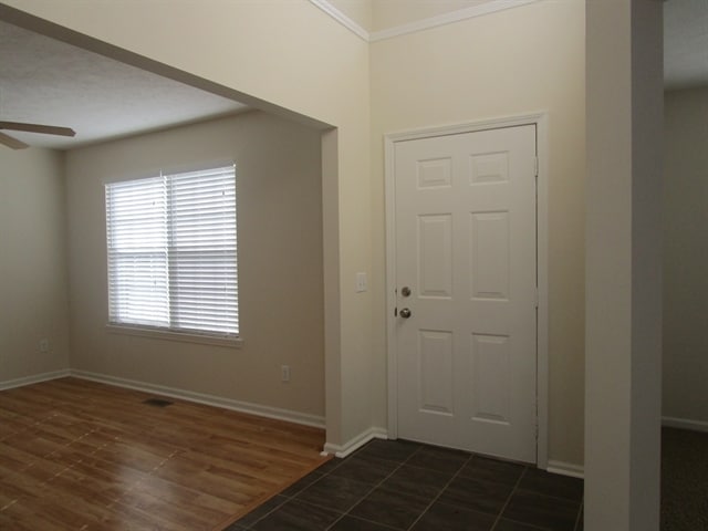 Building Photo - 5964 Keensburg Dr