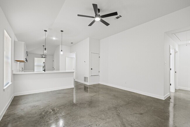 Building Photo - 848 Brandywine Blvd