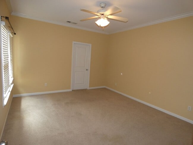 Building Photo - 1543 Inverness Cove Ln