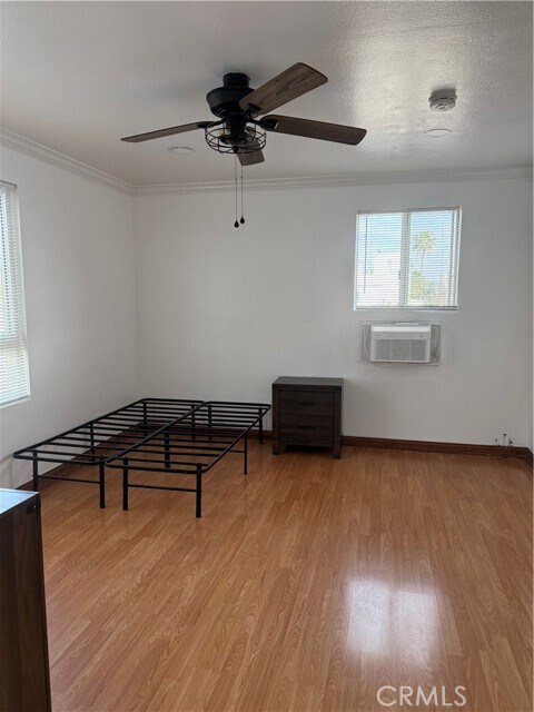 Building Photo - 10900 Blix St