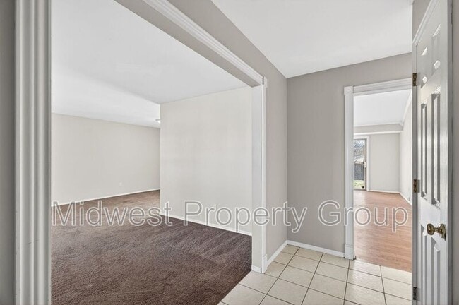 Building Photo - 3644 Vago Ln