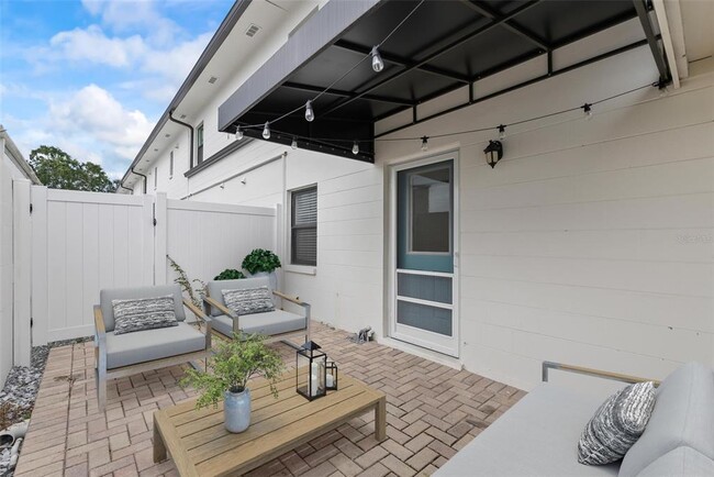 Building Photo - 3909 W Cleveland St