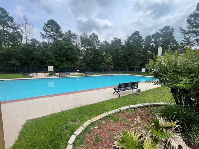 Building Photo - 7115 Grant Dr