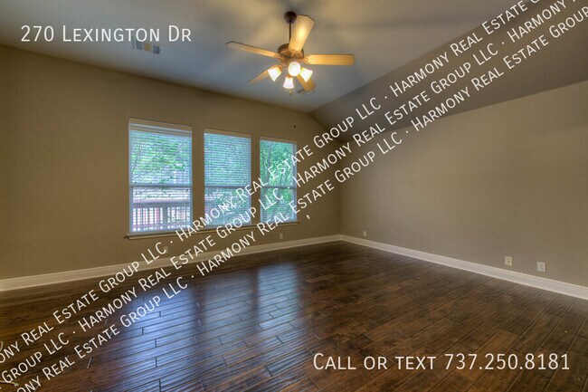 Building Photo - 270 Lexington Dr