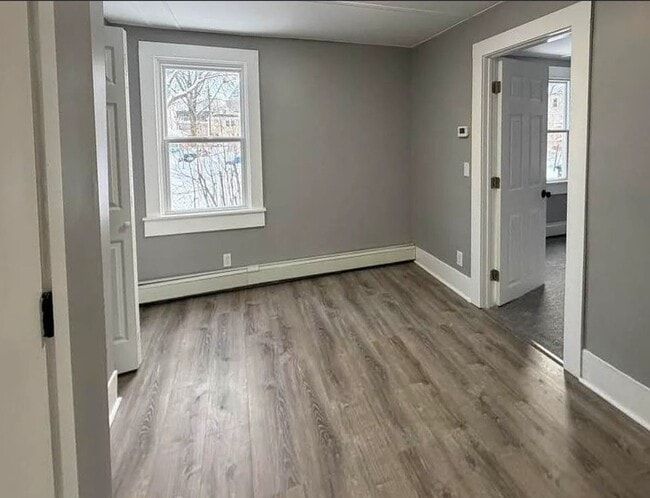 Building Photo - 1-2 Monteleone Place