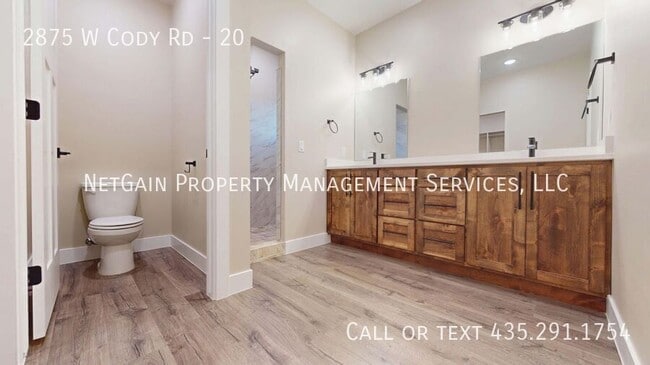 Building Photo - 2875 W Cody Dr