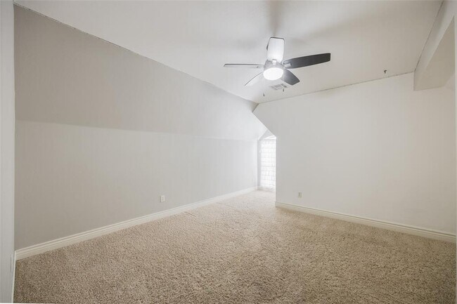 Building Photo - 3125 NW 164th Terrace